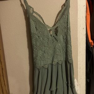 Lots of jeans and shorts size 27-29 size range